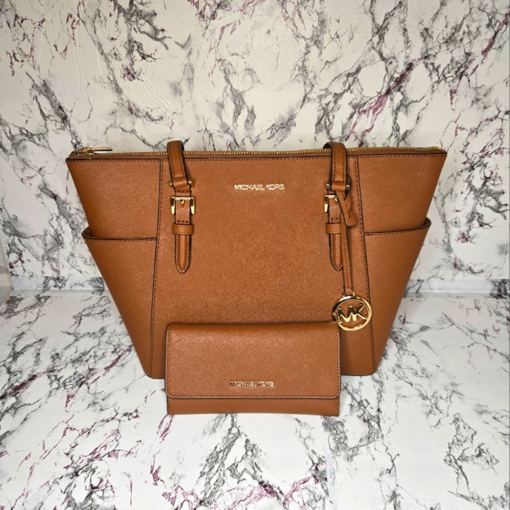 Michael Kors tote and wallet set